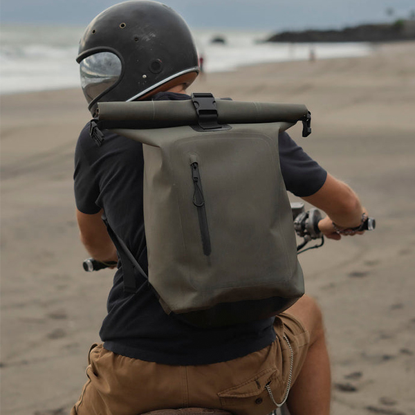 Choose the Perfect Outdoor Waterproof Bag for Your Adventures